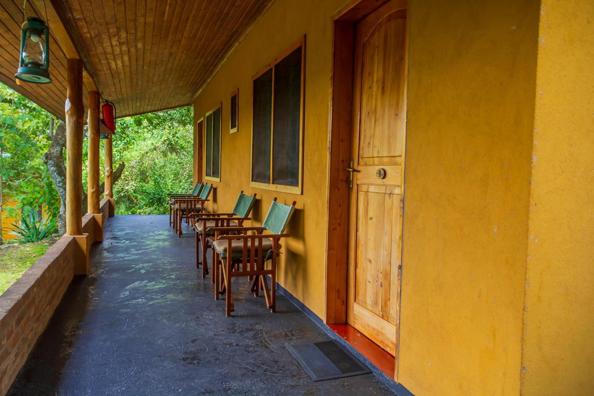 Meru Mbega Lodge 育空河 外观 照片