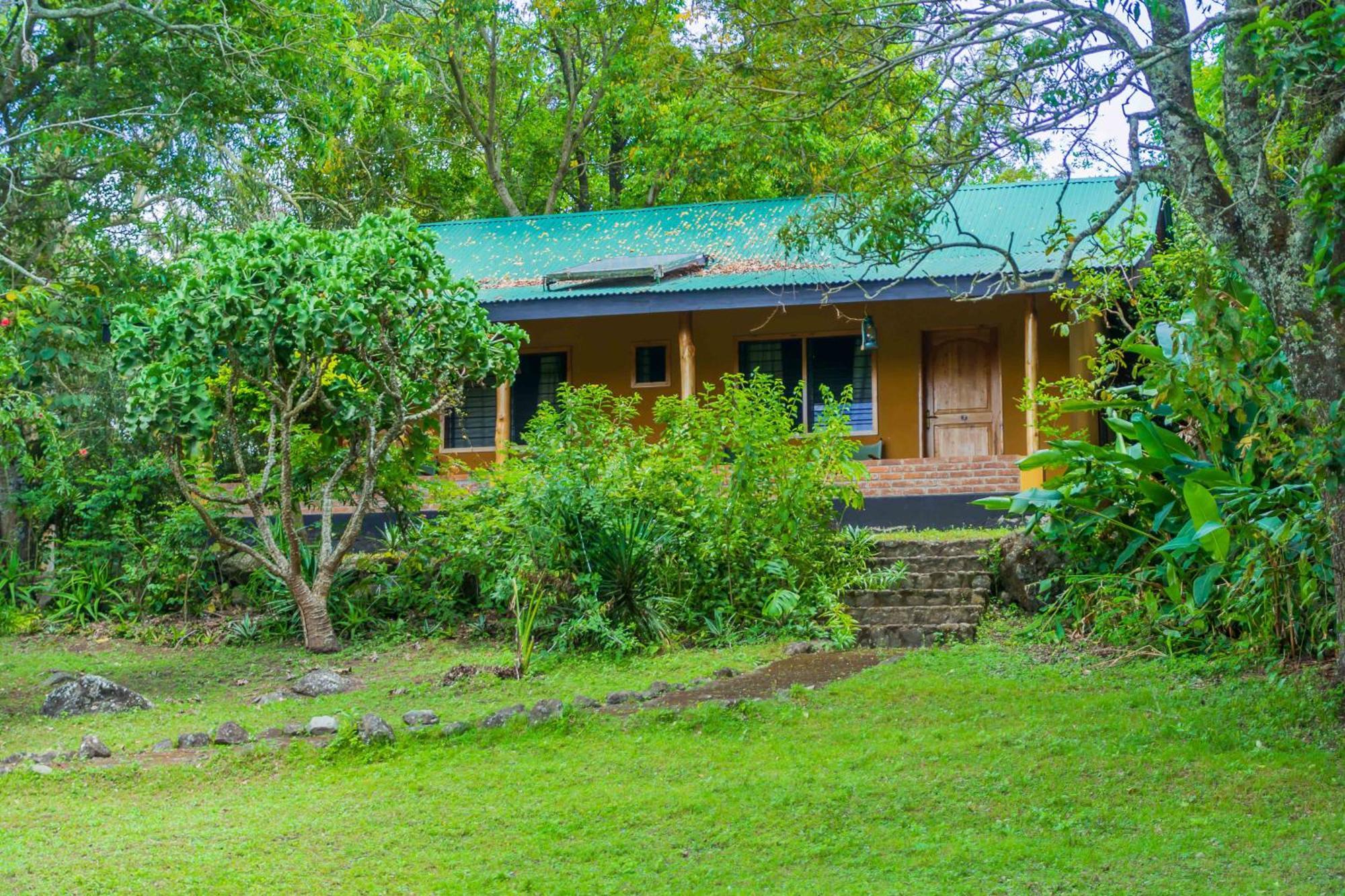Meru Mbega Lodge 育空河 外观 照片